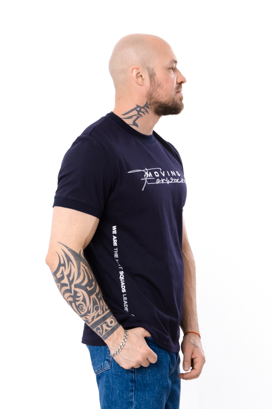 Футболка чоловіча